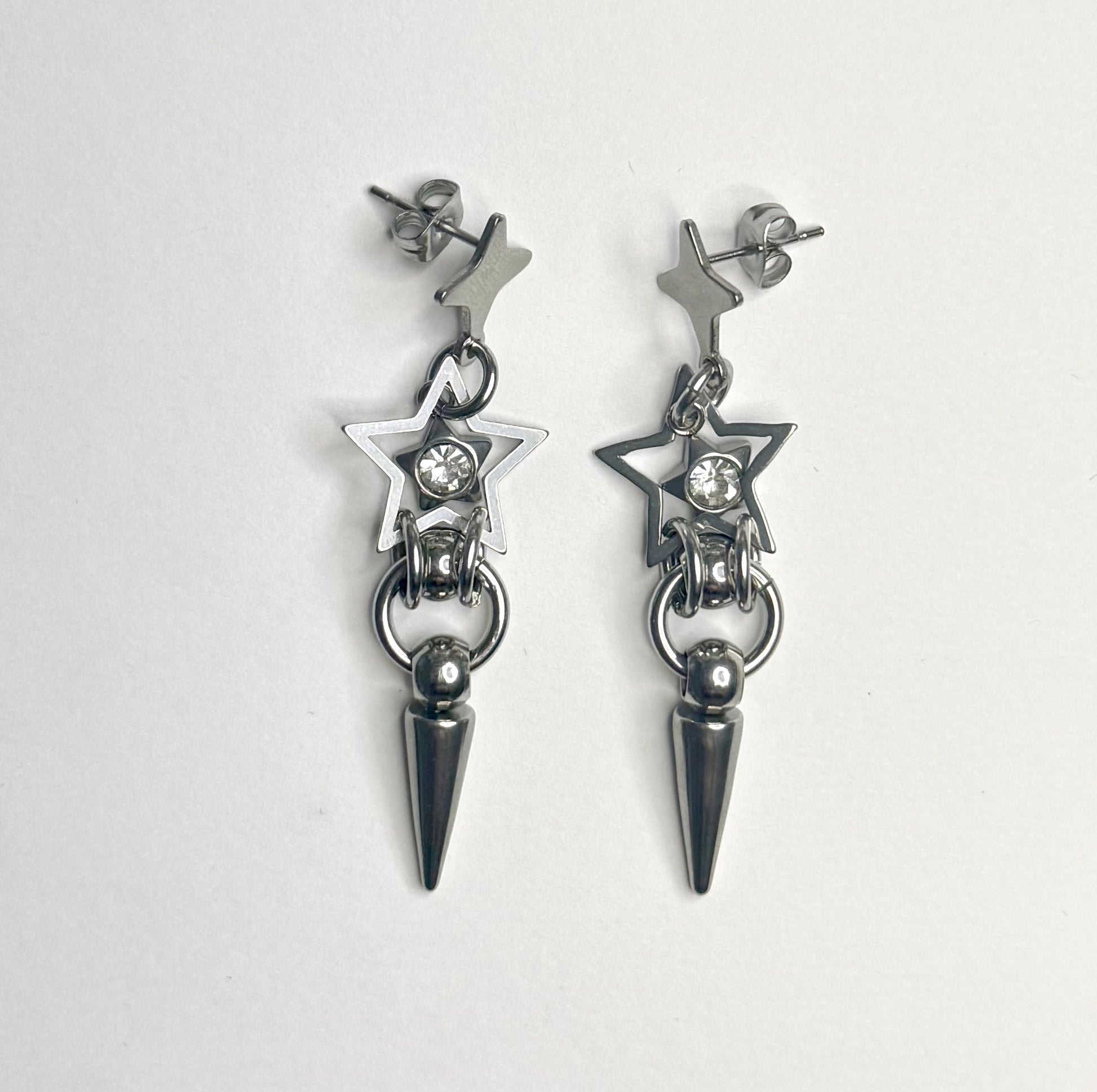 LUMI STUDS