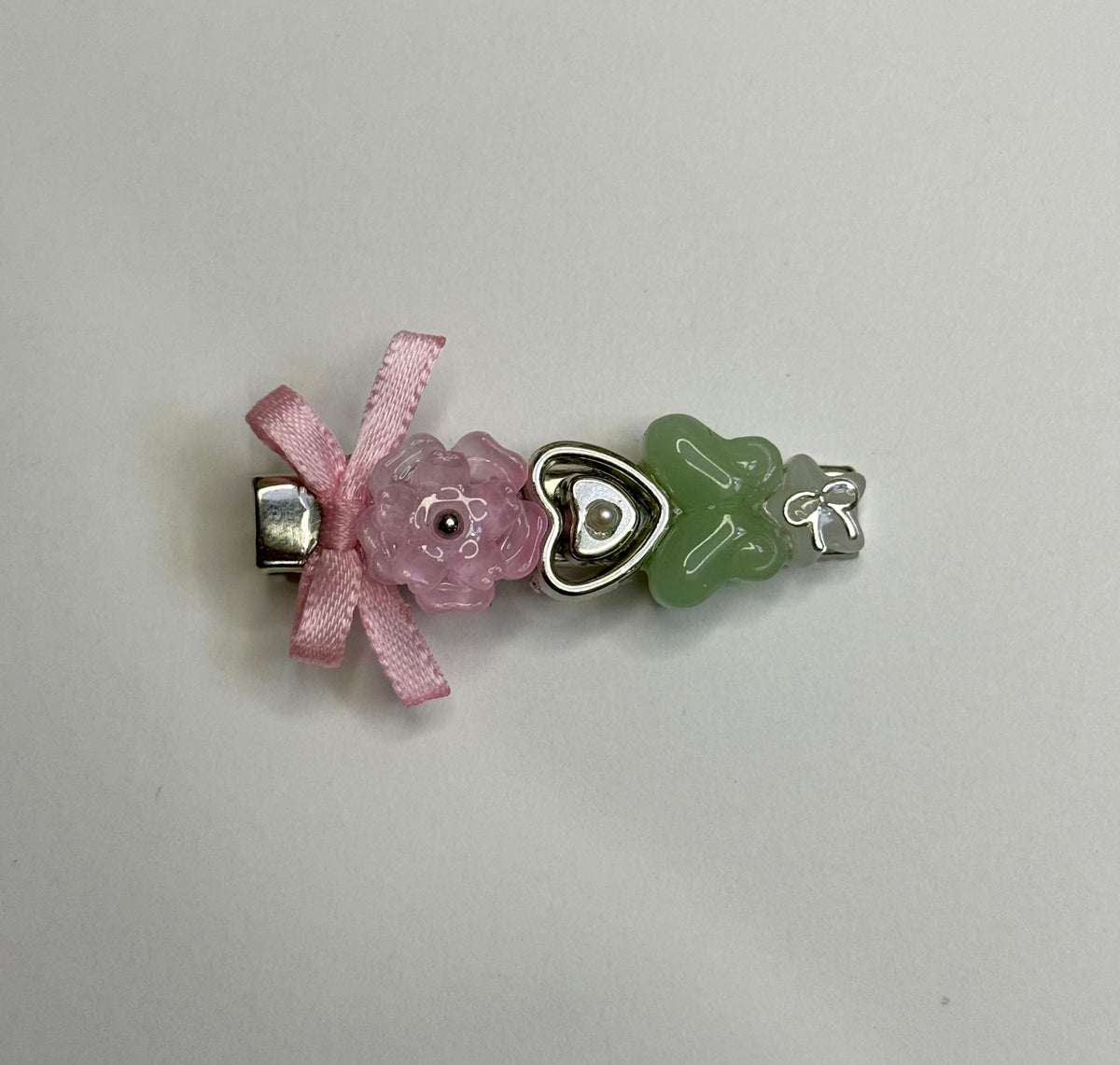 JADE LILY HAIRCLIP