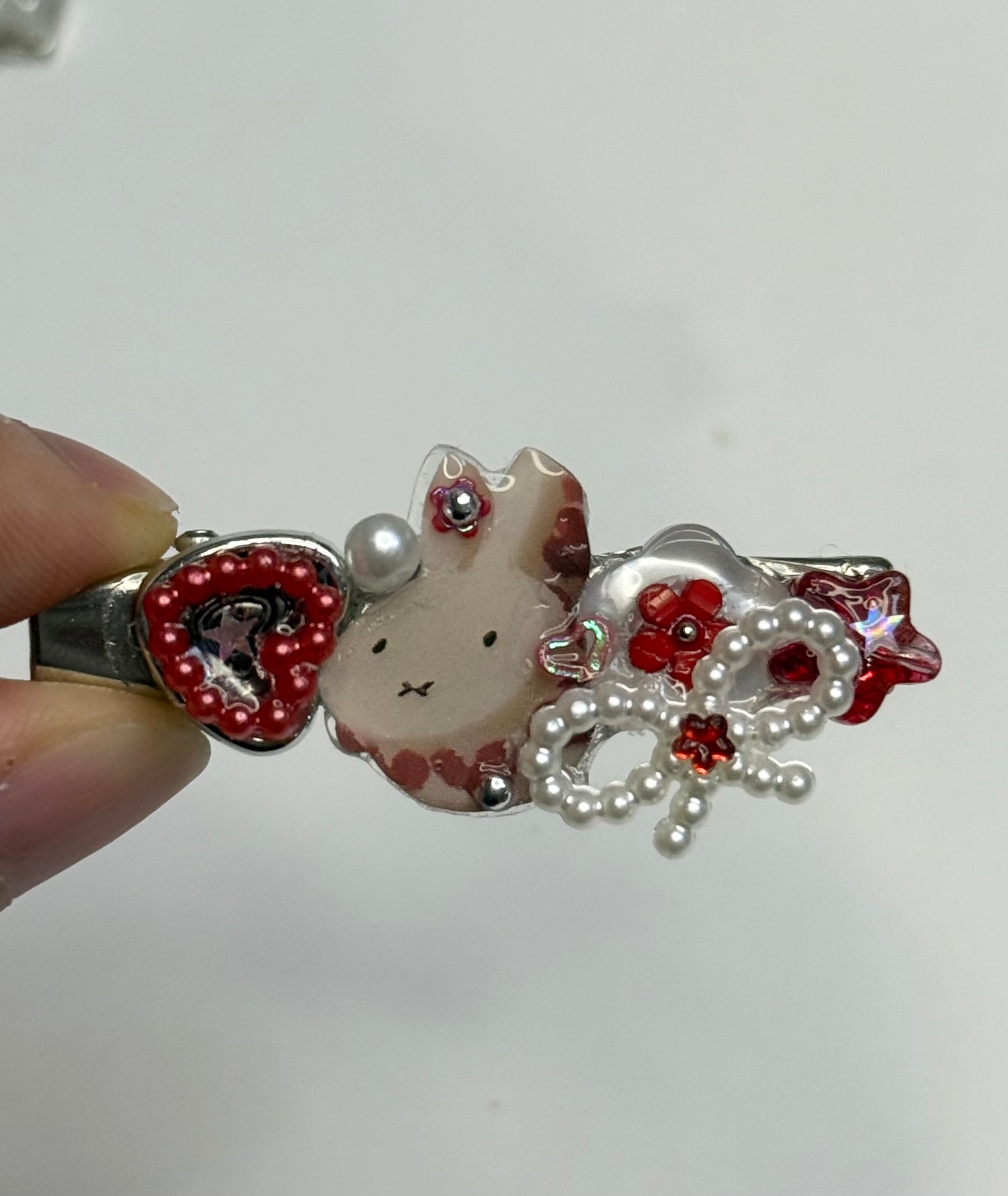 MIFFY SANDO HAIRCLIP
